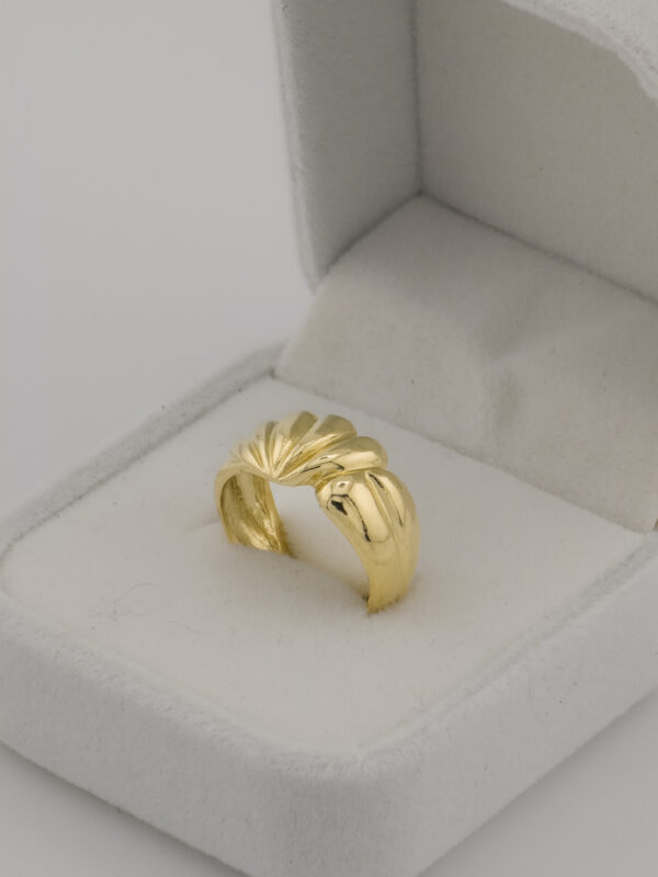 10K Yellow Gold Undulating 7 Ring - Image 4