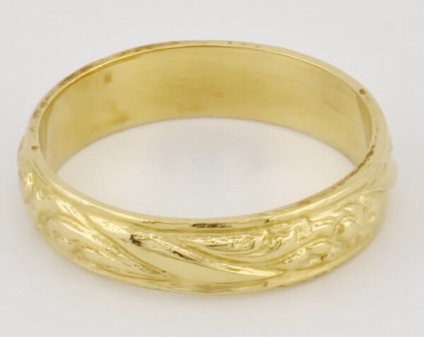 10K Yellow Gold Wedding Band - Image 3