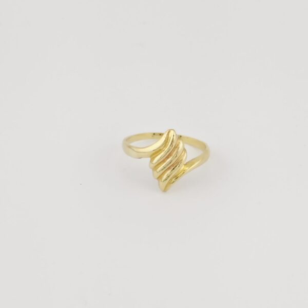 10K Yellow Gold Wing Shape Ring - Image 2