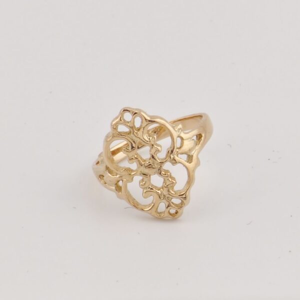 10K Rose Gold Filigree Ring with Leaf Motif - Image 3