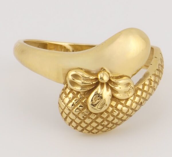 14K Gold Pineapple-Inspired Textured Ring - Image 2
