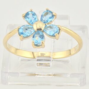 14K Yellow Gold Blue Topaz Flower Ring